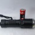 metalic body telescopic zoom flashlight torch 8800mah with battery indicator. 