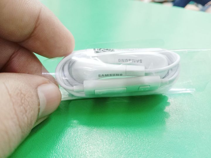 SAMSUNG%20HEDPHONE%203.5%20MM%20gh59-11720j%20rybg6%20-%20Image%204