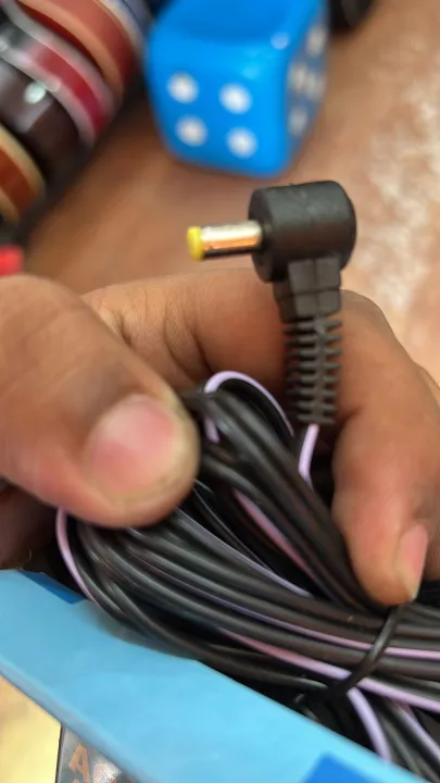 9.5V%20Power%20Adaptor%20for%20Keyboards%20-%20Image%203