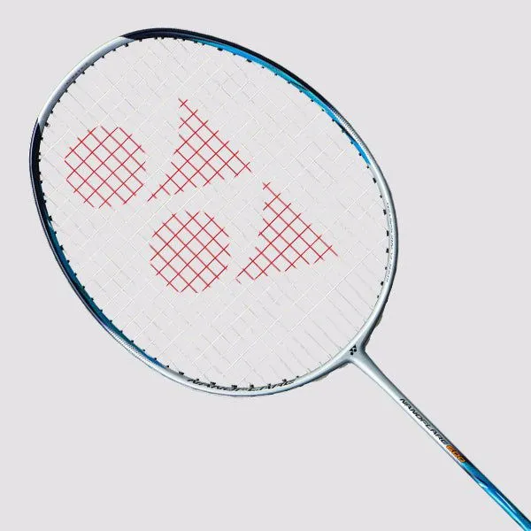 YONEX%20Nanoflare%20700%20Cyan/Gold%20Badminton%20Racket%20(Unstrung)%20-%20Image%207