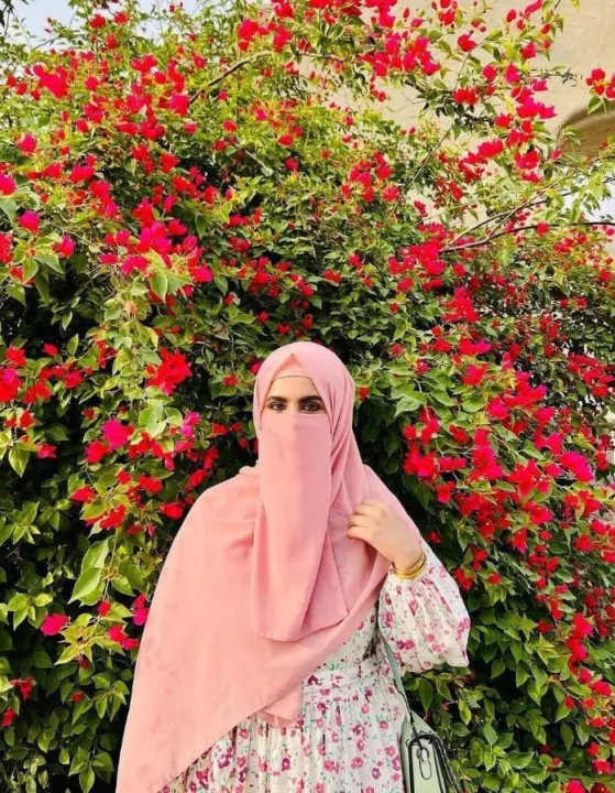 3-in-1%20Combo%20Pack%20Hijab%20Set%20with%20Chiffon%20Naqab,%20Cap,%20and%20Cotton%20Jarsi%20Fabric%20-%20Image%203