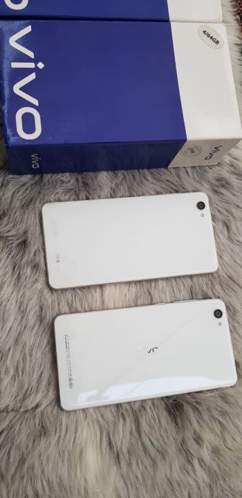VIVO x5 pro D 4/64 GB PTA APPROVED COMPLETE ACCESSORIES
