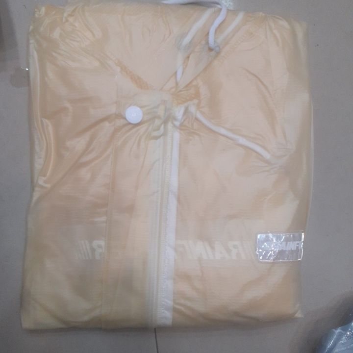 plastic%20raincoat%20set%20(white,%20orange,%20green,blue,red)%20-%20Image%203