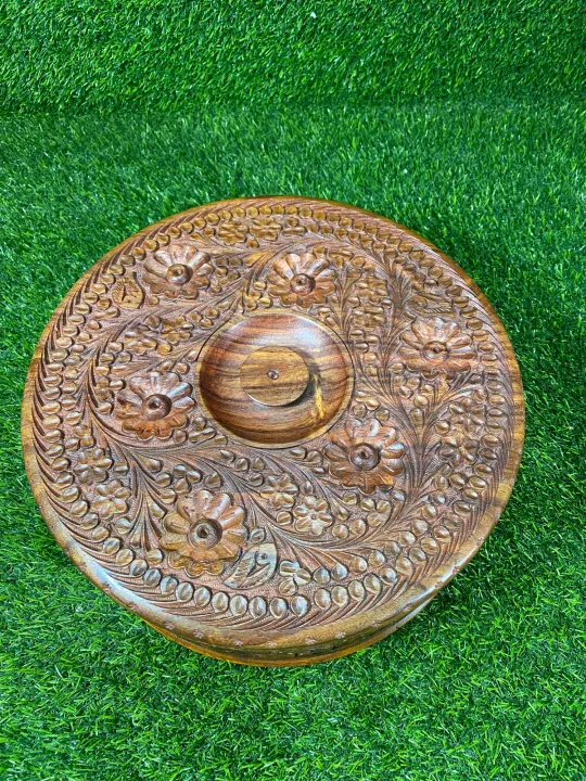 Wooden%20dry%20fruit%20bowl%20with%204%20large%20portions%20for%20max%20storage%20excellent%20product%20for%20winters%20-%20Image%204