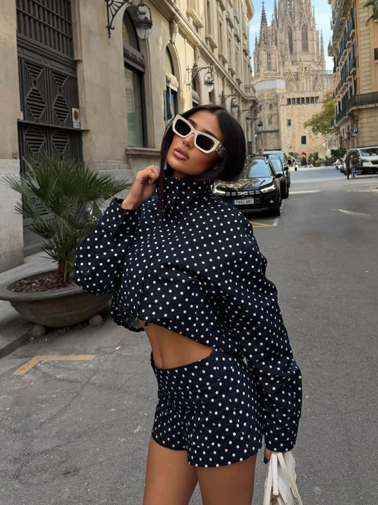 HH%20Women%20Fashion%20Polka%20Dot%20Coat%20Shorts%20Set%20Turtleneck%20Long%20Sleeve%20Zipper%20Jackets%20Slim%20Shorts%20Elegant%20Woman%20High%20Street%20Outfits%20-%20Image%205
