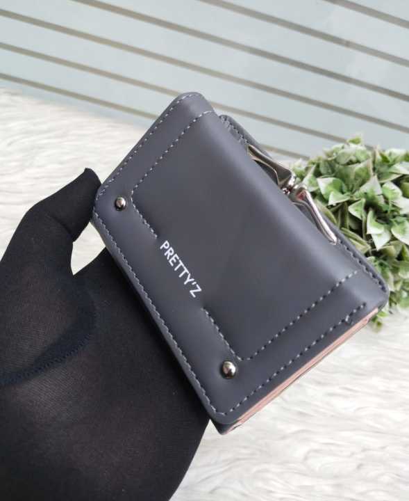 Luxury%20Mini%20Size%20Hand%20Wallets%20For%20Women-Hands%20Wallet%20For%20Girls%20%7C%20Hand%20Pouch%20for%20Lady%20-%20Mini%20Cute%20Card,%20Mobile%20Wallet%20for%20Girls%20-%20Image%202