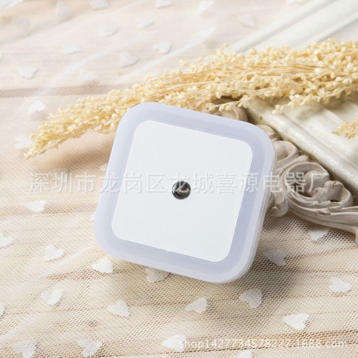 Auto%20On/Off%20Mini%20Wall%20LED%20Night%20Light%20%7C%20Illuminate%20Your%20Bedroom%20with%20Convenient%20Nightlight%20-%20Image%202