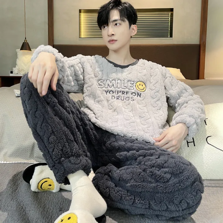 Autumn%20and%20Winter%20New%20Men's%20Coral%20Fleece%20Thermal%20Underwear%20Pajamas%20Homewear%20Suit%20Teenagers%20Thickened%20Facecloth%20Pajamas%20Homewear%20-%20Image%203