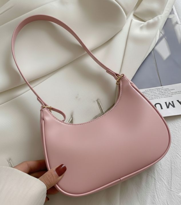 Korean%20Style%20Solid%20Color%20Shoulder%20Bag%20for%20Women%20%7C%20Elegant%20&%20Stylish%20Underarm%20Hobo%20Clutch%20%7C%20Casual%20Trendy%20Crescent%20Purse%20-%20Image%202
