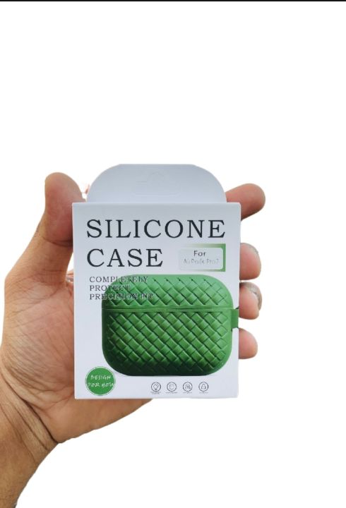 Premium%20Protective%20Cover%20for%20Apple%20Airpods%20Pro/Pro%202nd%20Gen%20-%20Scratch%20and%20Drop%20Resistant,%20Lightweight%20-%20Image%204
