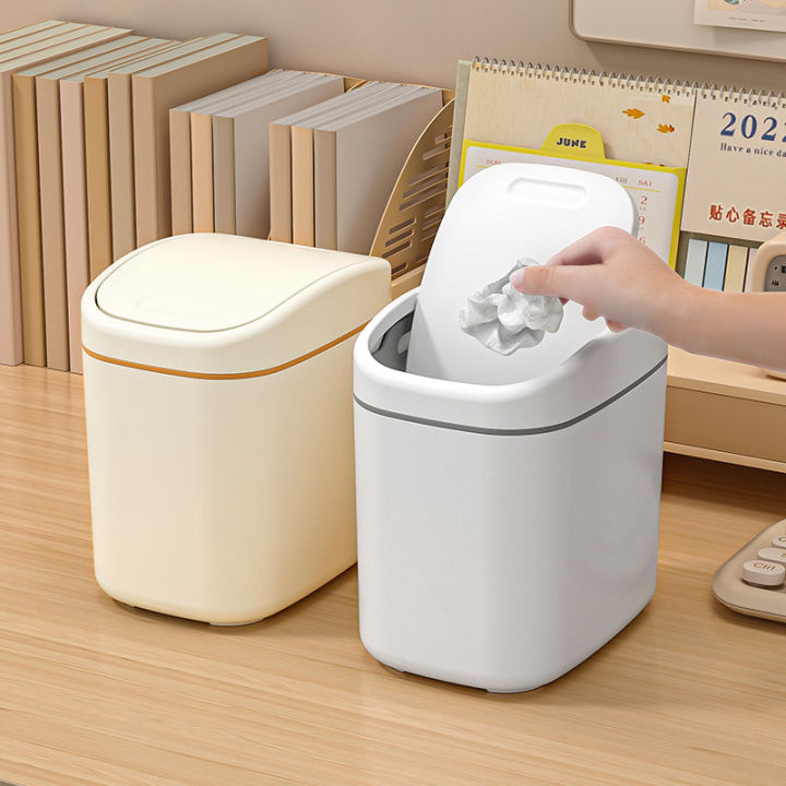 Mini Desktop Trash Can with Lid Cute Creative Waste Bin Small Tabletop Garbage Container for Office Bedroom Living Room Car