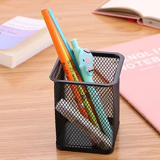 Pack%20of%202%20Pen%20Stand%20and%20Stationery%20Holder%20Metal%20Mesh%20-%20Black%20-%20Image%204