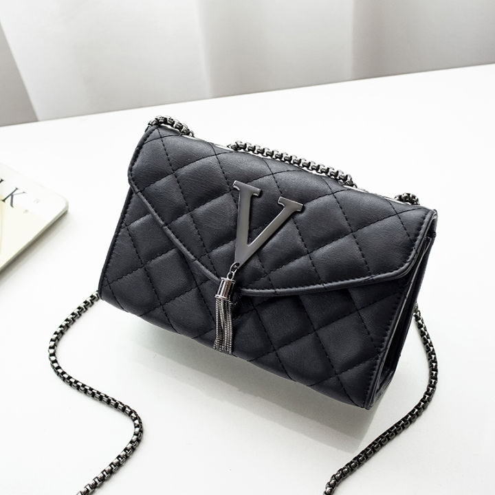 Black%20Luxury%20Handbags%20And%20Purse%20Women%20PU%20Leather%20Messenger%20Shoulder%20Bag%20Plaid%20Female%20Crossbody%20Bag%20Tassel%20Quilted%20%20Brand%20-%20Image%203