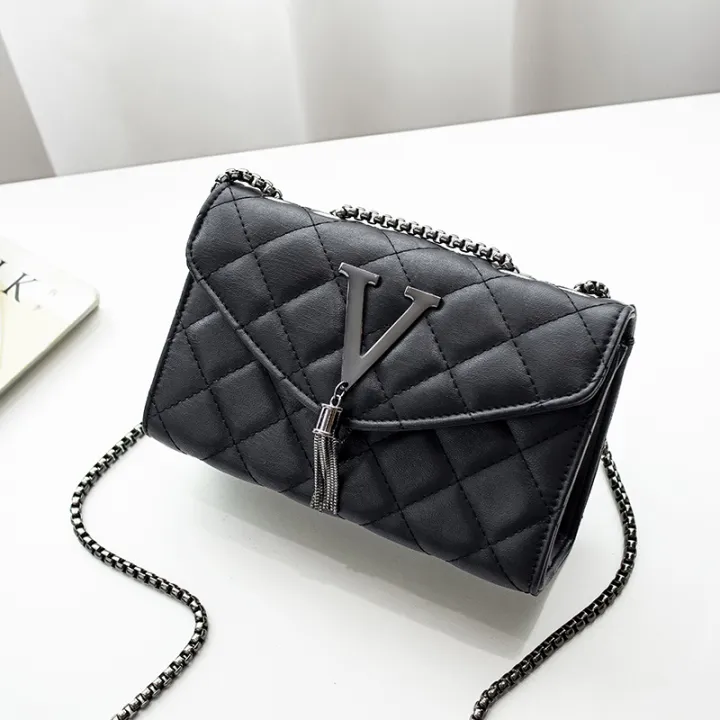 Black%20Luxury%20Handbags%20And%20Purse%20Women%20PU%20Leather%20Messenger%20Shoulder%20Bag%20Plaid%20Female%20Crossbody%20Bag%20Tassel%20Quilted%20%20Brand%20-%20Image%203