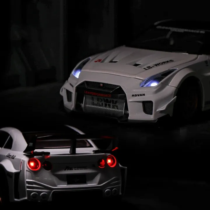 1:24%20Nissan%20GTR%20CSR2%20Skyline%20Ares%20Diecasts%20&%20Toy%20Vehicles%20Metal%20Toy%20Car%20Model%20High%20Simulation%20Pull%20Back%20Collection%20Kids%20Toys%20-%20Image%205