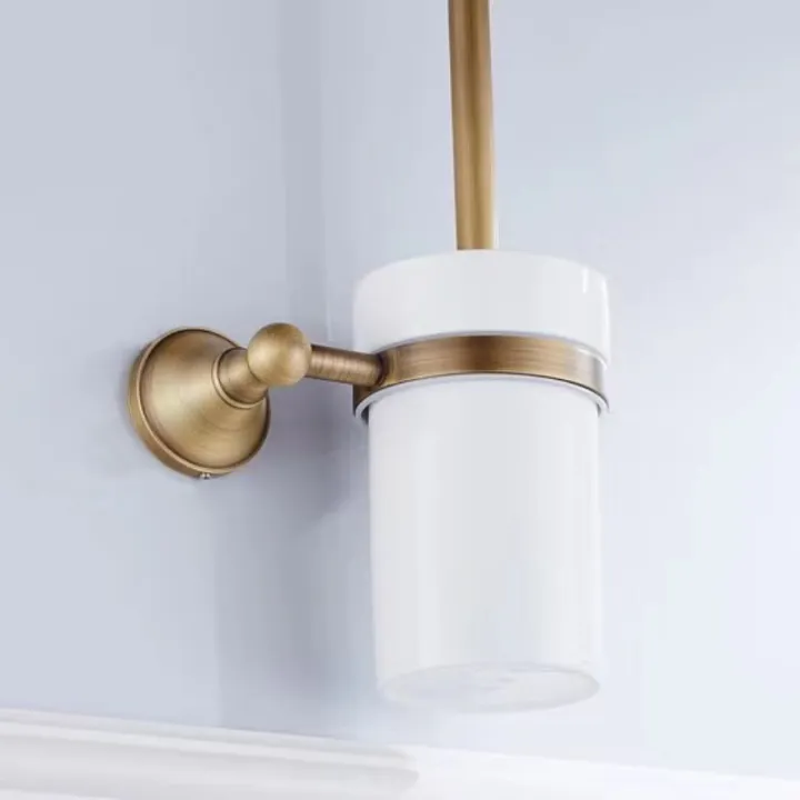 Hardware%20Retro%20Bathroom%20Pendant,%20White%20Ceramic%20Cup,%20Brass%20Handle,%20Toilet%20Brush%20Rack,%20Suitable%20for%20Bathroom%20Decoration%20-%20Image%204