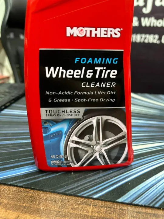 Mothers%20Foaming%20Wheel%20&Tyre%20Cleaner%20_%20Powerful%20Brake%20Dust%20&Dirt%20Removal%20-%20Image%202
