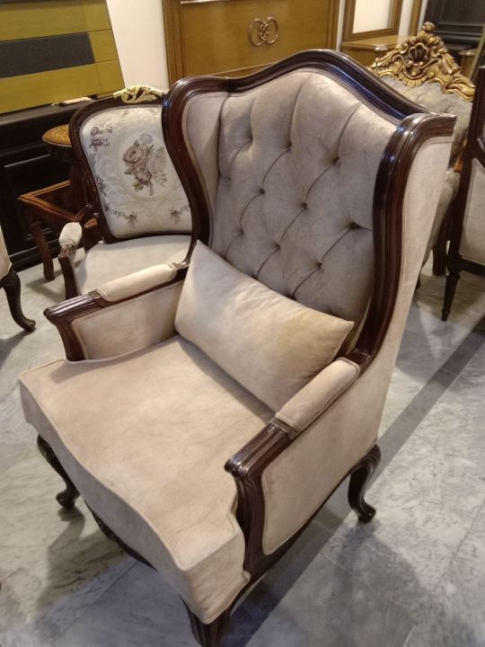 Royal%20Wing%20Chair/Bedroom%20Chair%20(Single)%20-%20Image%203