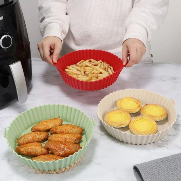 Food-grade%20Reusable%20Air%20Fryers%20Pan%20Liner%20Accessories%20Silicone%20Airfryer%20Oven%20Baking%20Tray%20Pizza%20Fried%20Chicken%20Airfryer%20Basket%20-%20Image%204