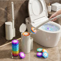 1 Set of New-Style Wall-Mounted and Stand-Type Dual-Use Disposable Toilet Brush Set, Clean and Hygienic Without Dirtying Your Hands, Comes with Antibacterial Cleaning Liquid and Replacement Brush Heads. 
