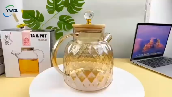 Modern Diamond-Cut Glass Teapot with Metal Lid – Heat Resistant | Ideal for Tea & Herbal Infusions 1000ML