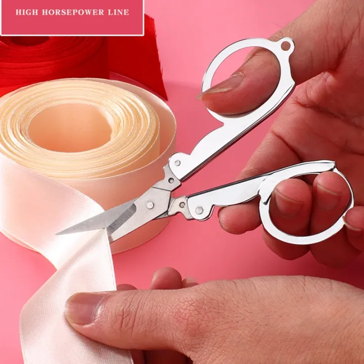 Embroidery%20Scissor%20Thread%20Tailor%20Scissors%20%20Blade%20Emergency%20Mini%20Foldable%20Folding%20Scissors%20Pocket%20Travel%20Small%20Crafts%20Travel%20-%20Image%203