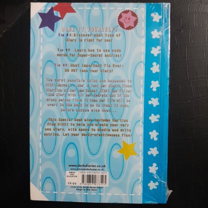 DORK%20DIARIES.%20HOW%20TO%20DORK%20YOUR%20DIARY%20-%20Image%202