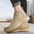 Winter Leather Men Ankle Boots with Fur High Quanlity Man Chelsea Boots Outdoor Casual Shoes No-slip High Top Male Work Shoes. 
