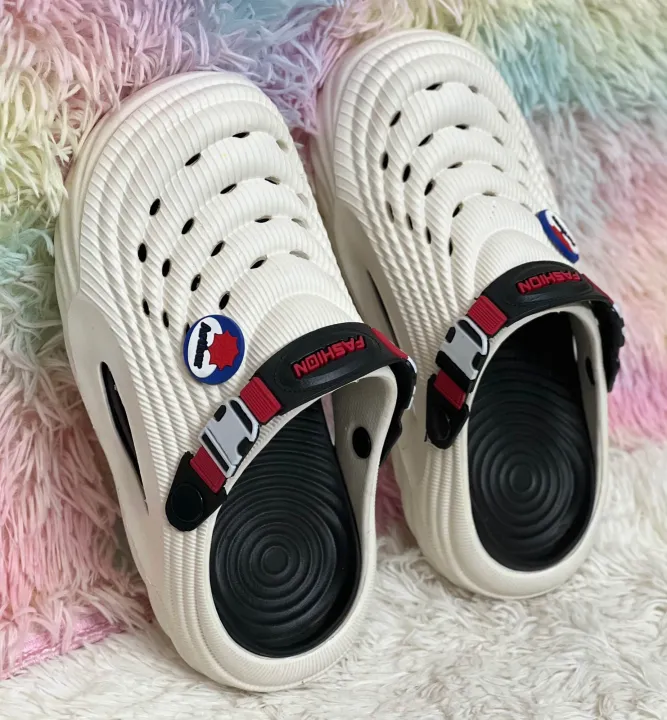 Mens%20New%20Echo-Ridge%20Textured%20Comfortable%20EVA%20Clogs%20Sandals%20-%20Image%205