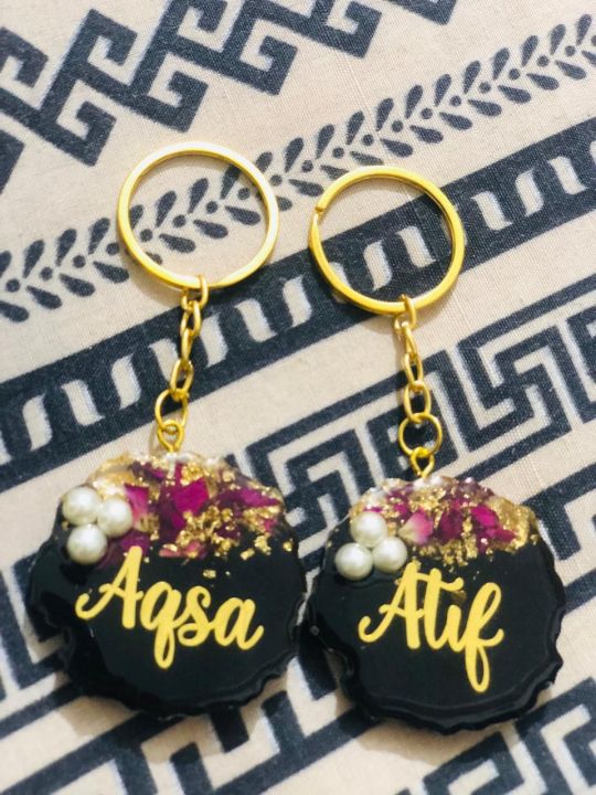 Resin%20name%20keychain%202%20pcs%20-%20Image%202