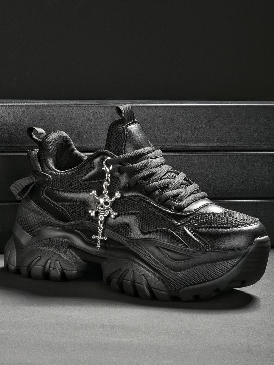 Women's%20Casual%20Vulcanized%20Shoes%20Black%20Platform%20High%20Heels%20Women's%20Halloween%20Punk%20Style%20Light%20Women's%20Sneakers%20-%20Image%207