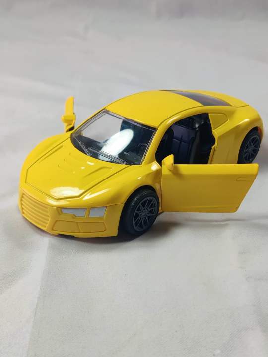 Yellow Audi R8 Metal Sports Car Toy - Realistic Die-Cast Vehicle with Openable Doors, Pull-Back Action, Durable Metal Construction - Size 14.5cm