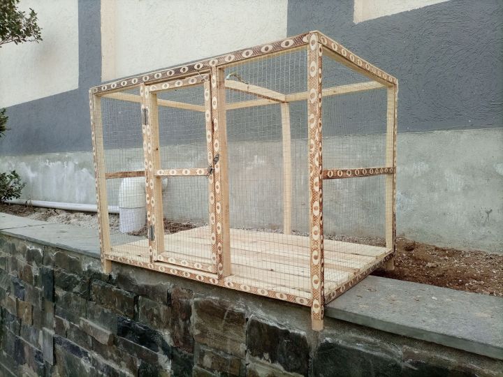 Big%20Wooden%20Bird%20Cage%20Very%20Beautiful%20(Size%2035%20x%2024%20x%2024%20inches)%20For%20Parrots%20Finches%20Poultry%20Chicken.%20Macaw%20-%20African%20Grey%20-%20Raw%20-%20Parrot%20-%20Canary%20-%20Finches%20-%20Gouldians%20-%20Budgies%20-%20Image%203