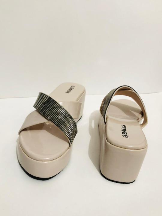 Stylish%20Premium%20Quality%20Heel%20Shoes%20for%20Girls,%20Elegant%20Design,%20Comfortable%20Fit%20-%20Image%208
