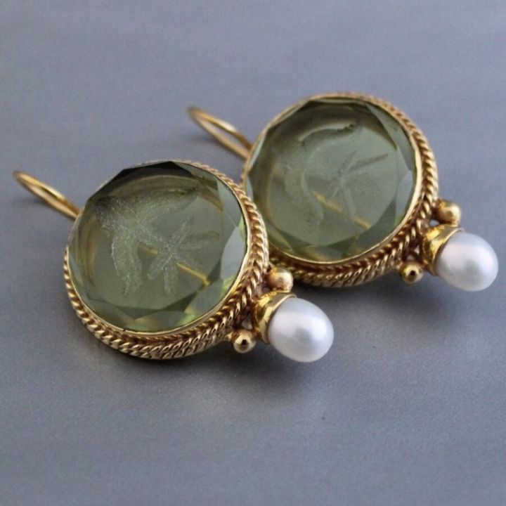 Elegant%20Vintage%20Geometric%20%20Pearl%20Pendant%20Drop%20Earrings%20Women%20Exquisite%20Hanging%20Piercing%20Earring%20Wed%20Bridal%20Jewelry%20%20-%20Image%206