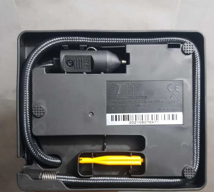 Terra-s%20car%20air%20compressor%2010%20ampere%20orignal%20japanese%20-%20Image%203