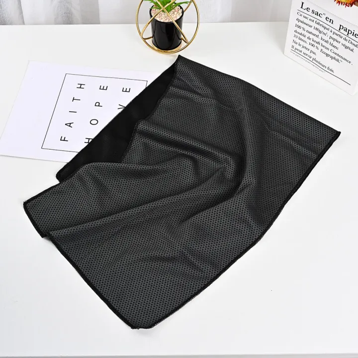 Outdoor%20Microfiber%20Quick%20Drying%20Cooling%20Ice%20Towel%20Camping%20Fitness%20Sports%20Towel%20Swimming%20Yoga%20Beach%20Cooling%20Towel%20-%20Image%206