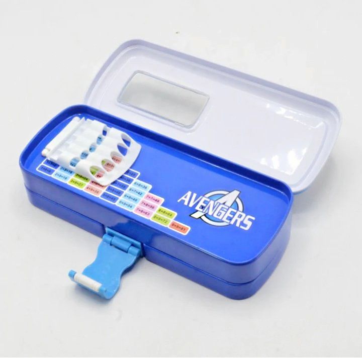 "High-Quality Durable Metal Double Portion Geometry Box with Kundi Lock"