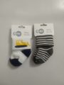 Pack of 2 socks for newborn baby. 