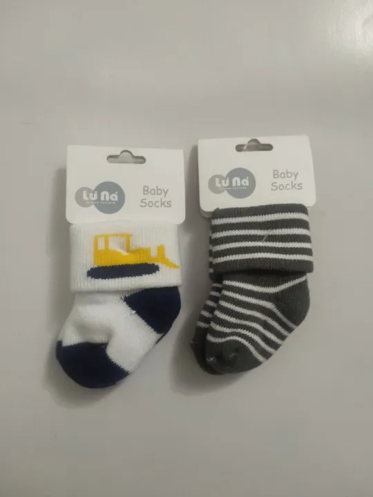 Pack%20of%202%20socks%20for%20newborn%20baby%20-%20Image%204