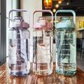 2L Large Capacity Plastic Water Cup, Portable Straw Water Bottle, Beverage Bottle with Time Marker, Suitable for Outdoor Sports. 