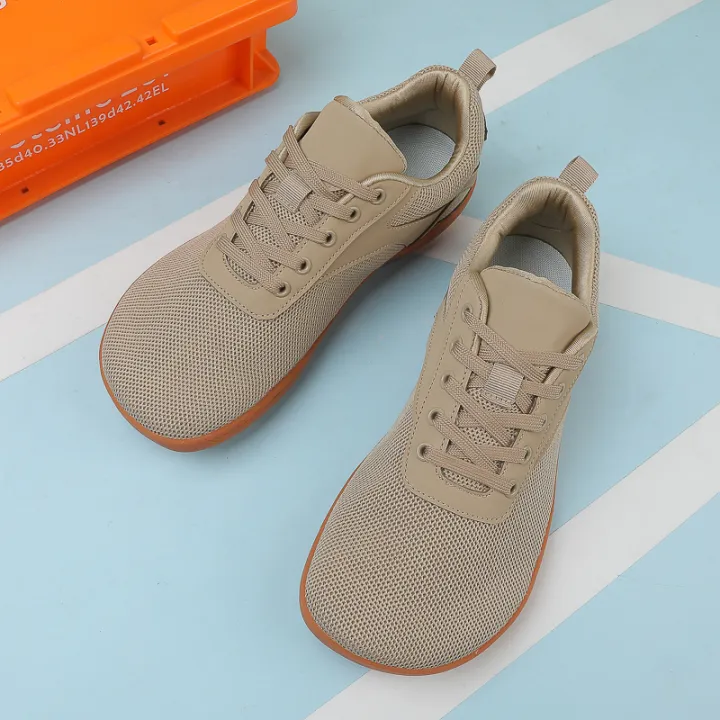 Men's%20Wide%20Minimalist%20Barefoot%20Sneakers%20%7C%20Unisex%20Zero%20Drop%20Sole%20%7C%20Optimal%20Relaxation%20-%20Image%202