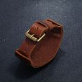 Hot Selling Vintage Cow Leather Bracelet Watch Men Women Wrist Watches Roman Numerals Casual Quartz Watch Relogio Feminino. 