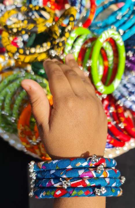 Stylish%20Handmade%20Fabric%20Bangles%20for%20Women%204%20Pcs%20Set%20-%20Image%205
