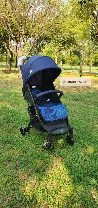 Travel stroller