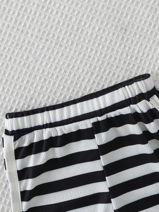 2pcs%20Summer%20Baby%20Boys%20Girls%20Black%20White%20Striped%20Ribbed%20Tank%20Set,%20Casual%20Style,%20Daily/School%20Wear,%200-3Y,%20Breathable%20Fabric%20-%20Image%205