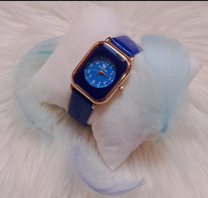 New%20design%20Eleven%20clean%20KMS%20watch%20%E2%8C%9A%20for%20women's%20-%20Image%205