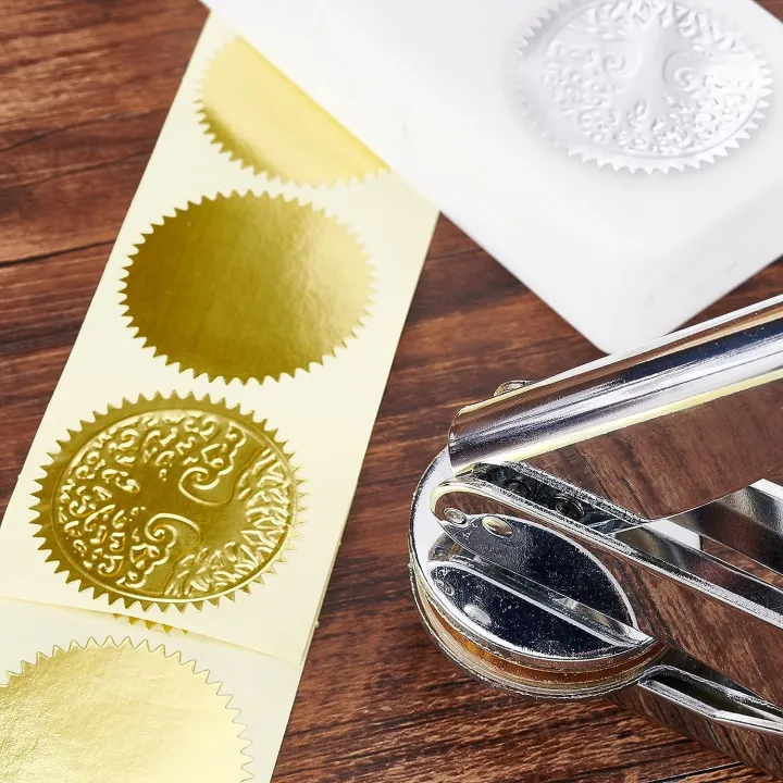 100pcs%20Embossing%20Stickers%20Blank%20Metallic%20Gold%20Certificate%20Seals%20Embossed%20Foil%20Stickers%20Scallop%20Edge%20Stickers%20Embosser%20Stamp%20Seal%20-%20Image%204