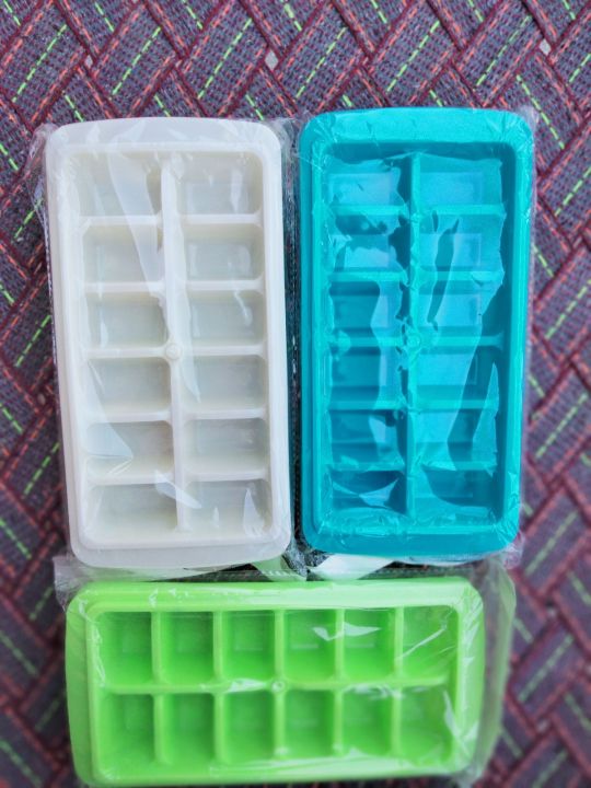 Set%20of%203,%20Ice%20Cube%20Tray%20Plastic%20Ice%20Tray%20Sakura%20Star%20Heart%20Shape%20-%20Image%206