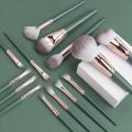 14Pcs Makeup Brushes Set Large Fluffy Soft Eye Shadow Foundation Brush Women Cosmetic Powder Blush Blending Beauty Make Up Tools. 